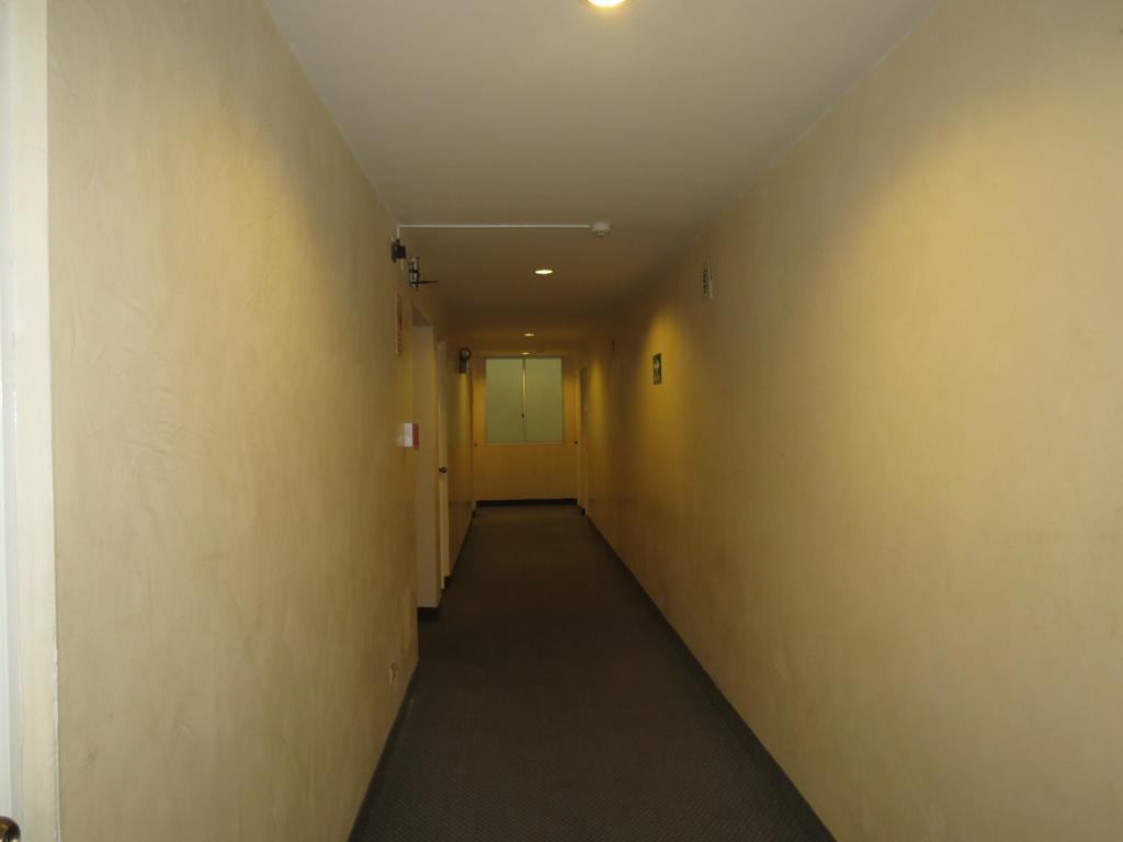 Hotel Plaza Mayor Лима Екстериор снимка