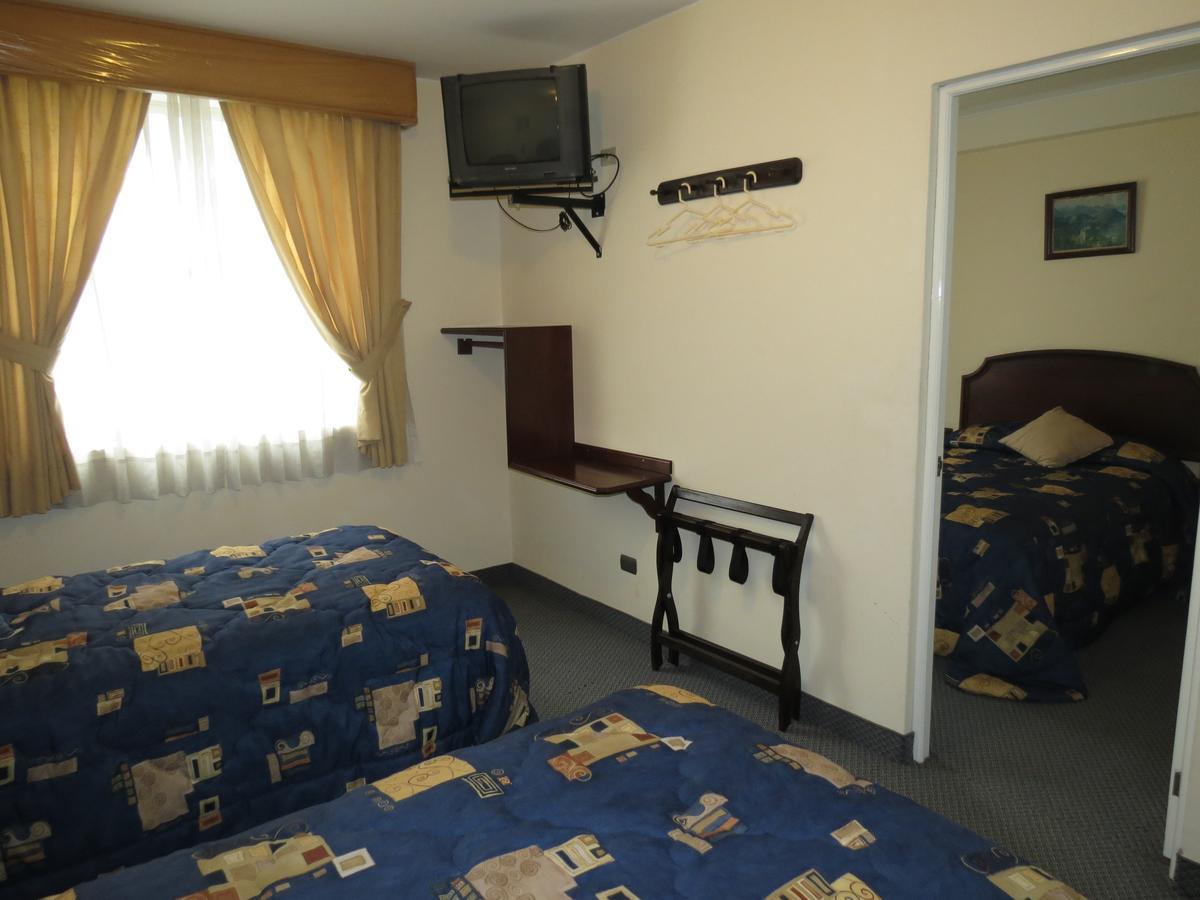 Hotel Plaza Mayor Лима Стая снимка